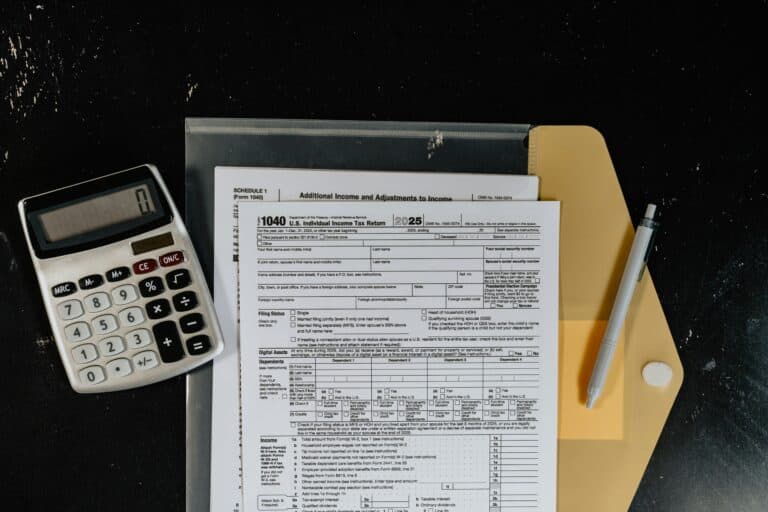 How Does the Federal Solar Tax Credit Work: What Ended and What Is Left